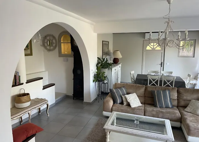 Tatil Evi Cap Les Bosquets Antibes