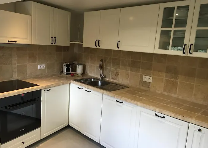 Tatil Evi Cap Les Bosquets Antibes